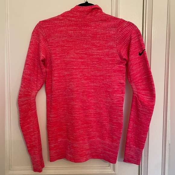 Nike pink thermal long sleeve - Picture 1 of 5